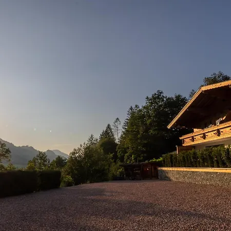 Apartment Hide-away Pass Thurn 3 *