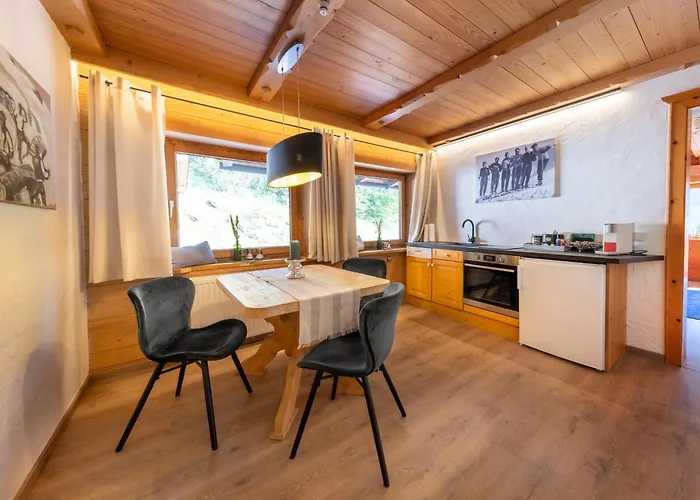 Hide-away Pass Thurn 3