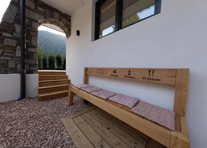 Hide-away Pass Thurn 3 Apartment